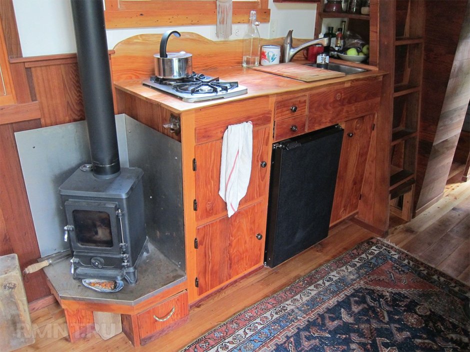 CB-1210 Grizzly Cubic Mini Wood Stove