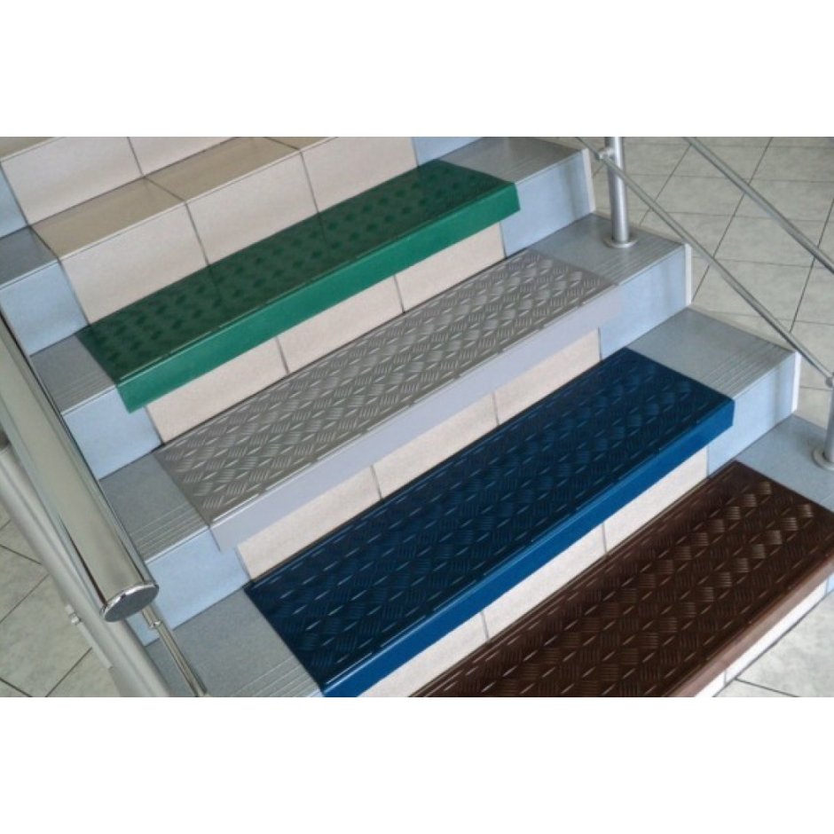 Противоскользящие ступени с3