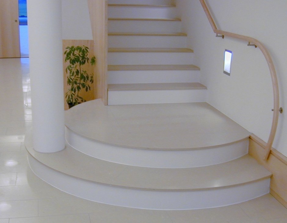 Лестница из искусственного камня