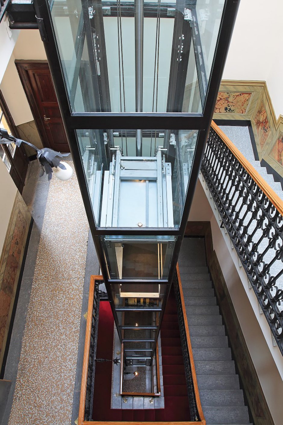Стеклянный лифт Батуми