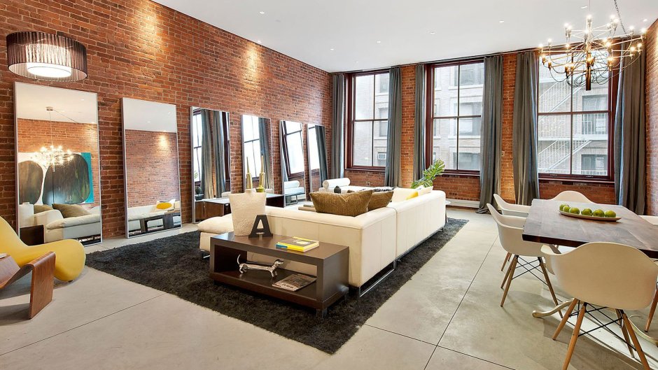 Потолок в стиле лофт в гостиной