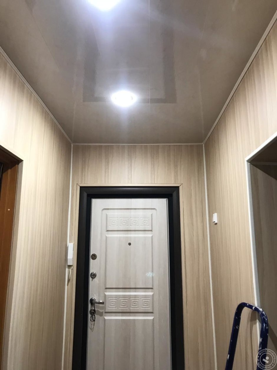 Пластиковые панели для коридора