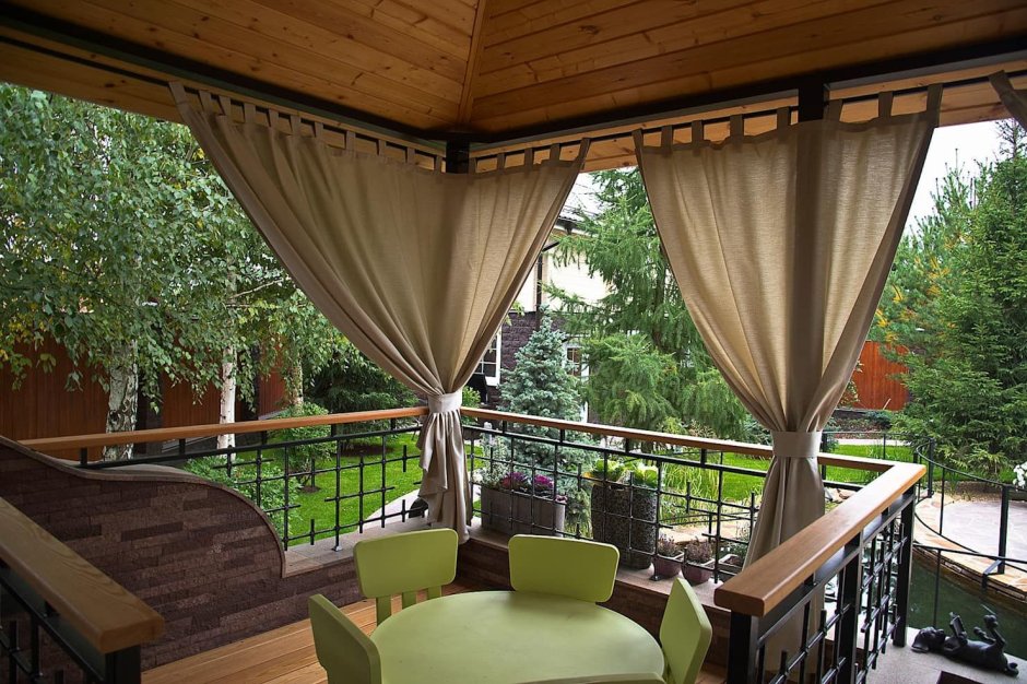 Карниз в беседку для штор