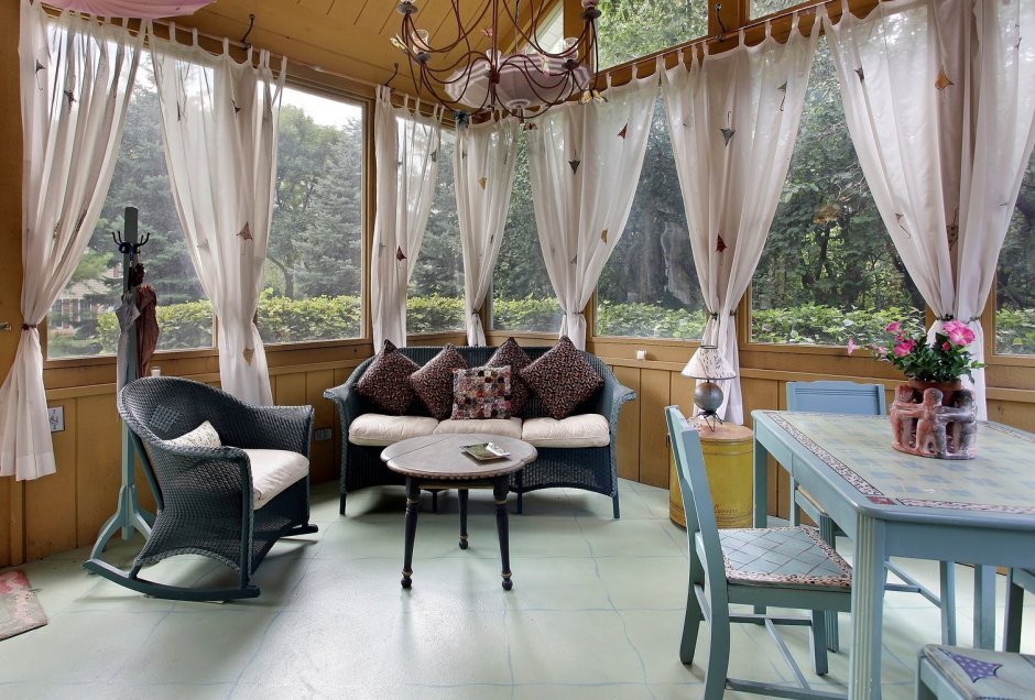 Шторы на веранду на даче