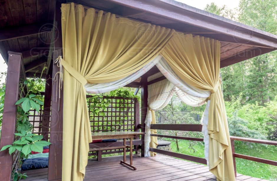 Брезентовые шторы для веранды