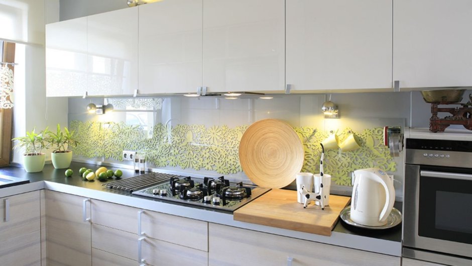 Фартук над столешницей