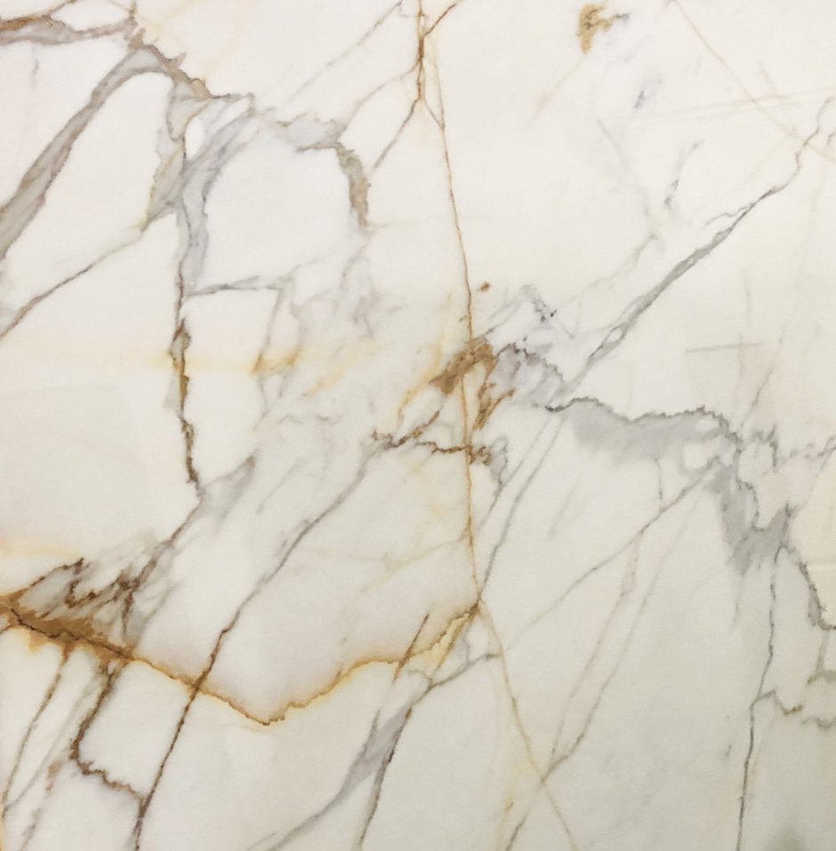 Мрамор желтыми прожилками Calacatta Gold