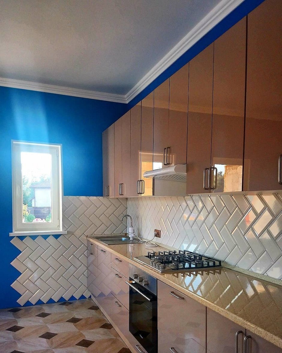 Фартук елочкой на кухне