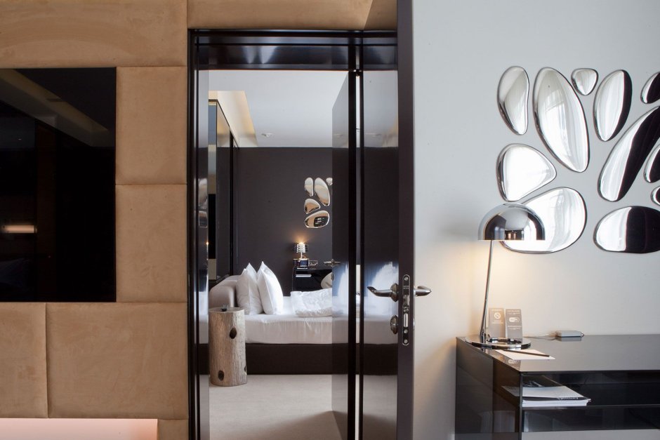 11 Mirrors Design Hotel Киев