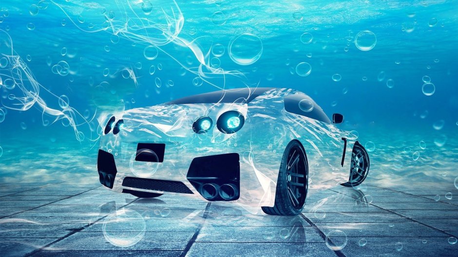 Авто в брызгах воды