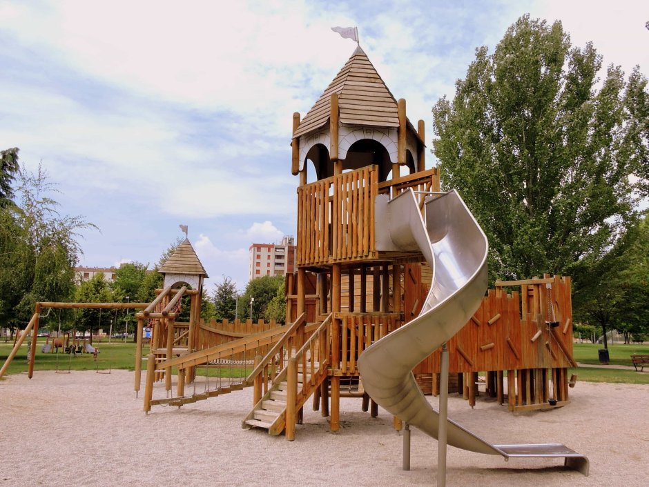 Скай Вуд Крекшино