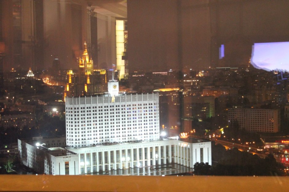 Дом правительства Российской Федерации окна