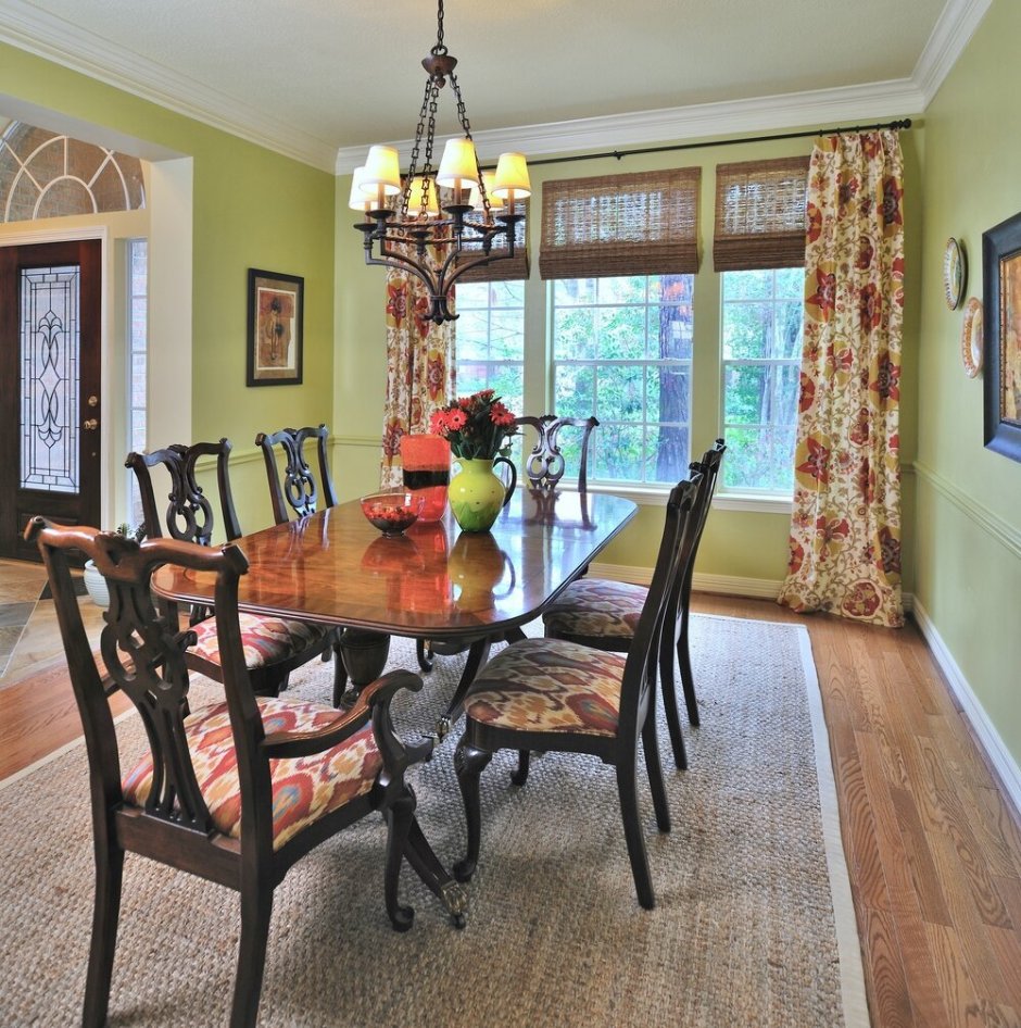 Dining Room Wall Cashew Color