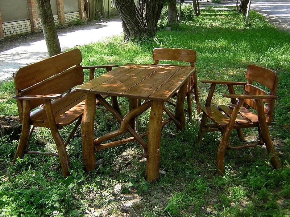 Дачные столы и стулья из дерева