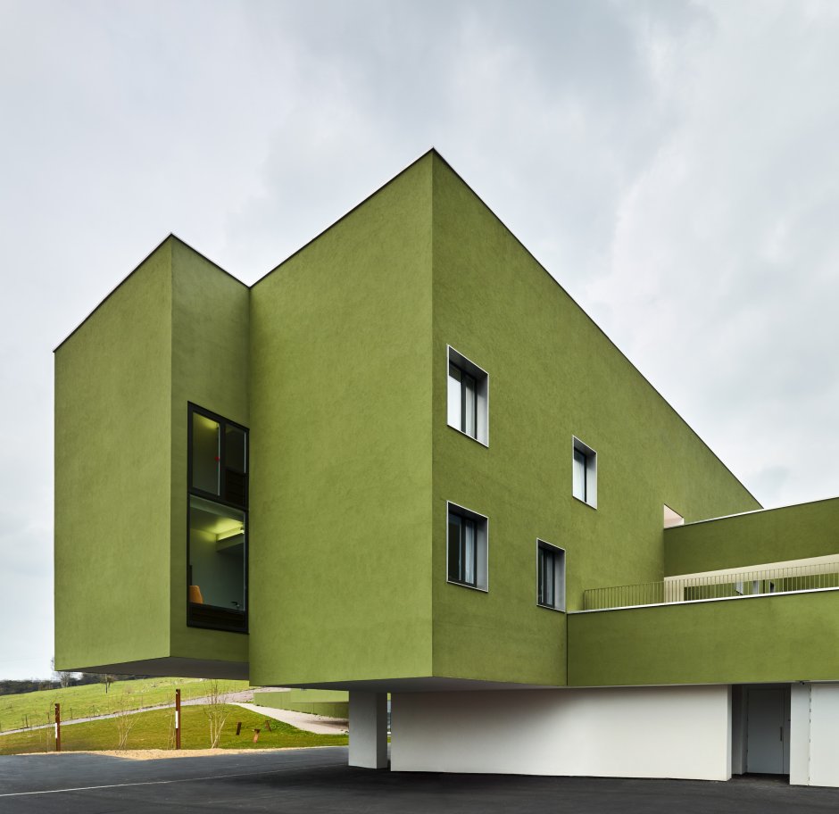 «Зеленый дом» («Green building»)