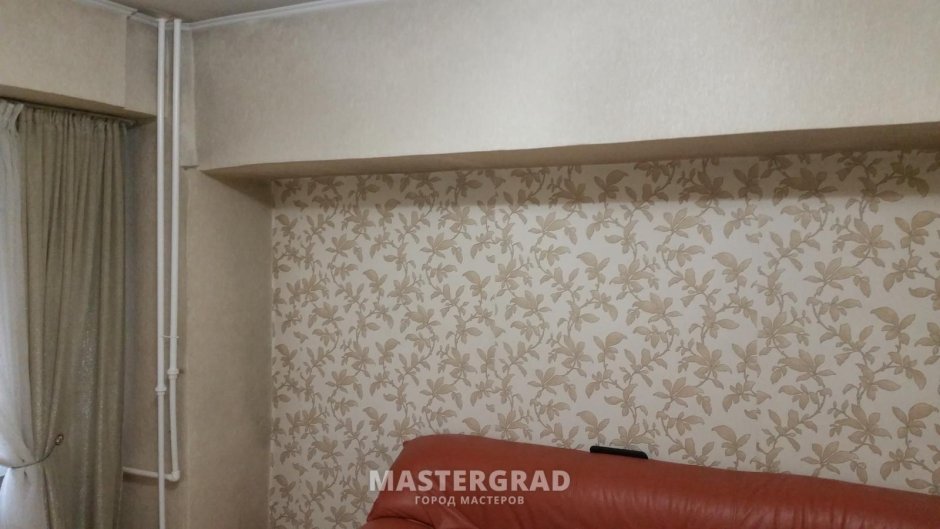 Стена с ригелем