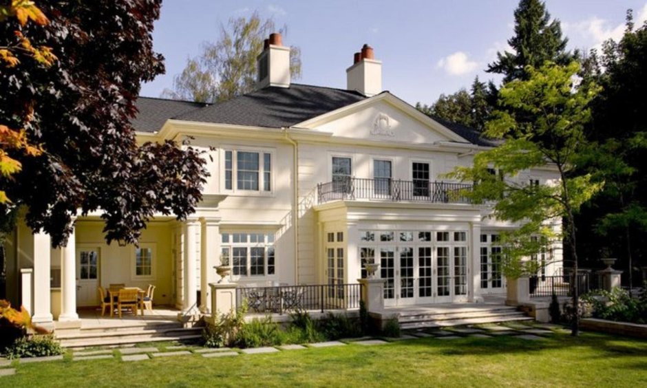 Neoclassic House Exterior