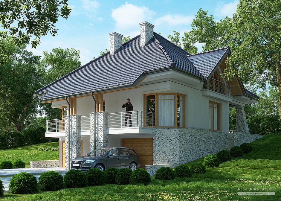 Дом с высоким цоколем