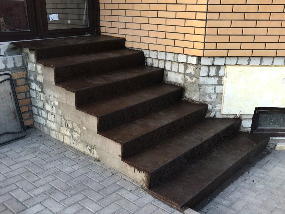 Отделка уличных ступеней из бетона
