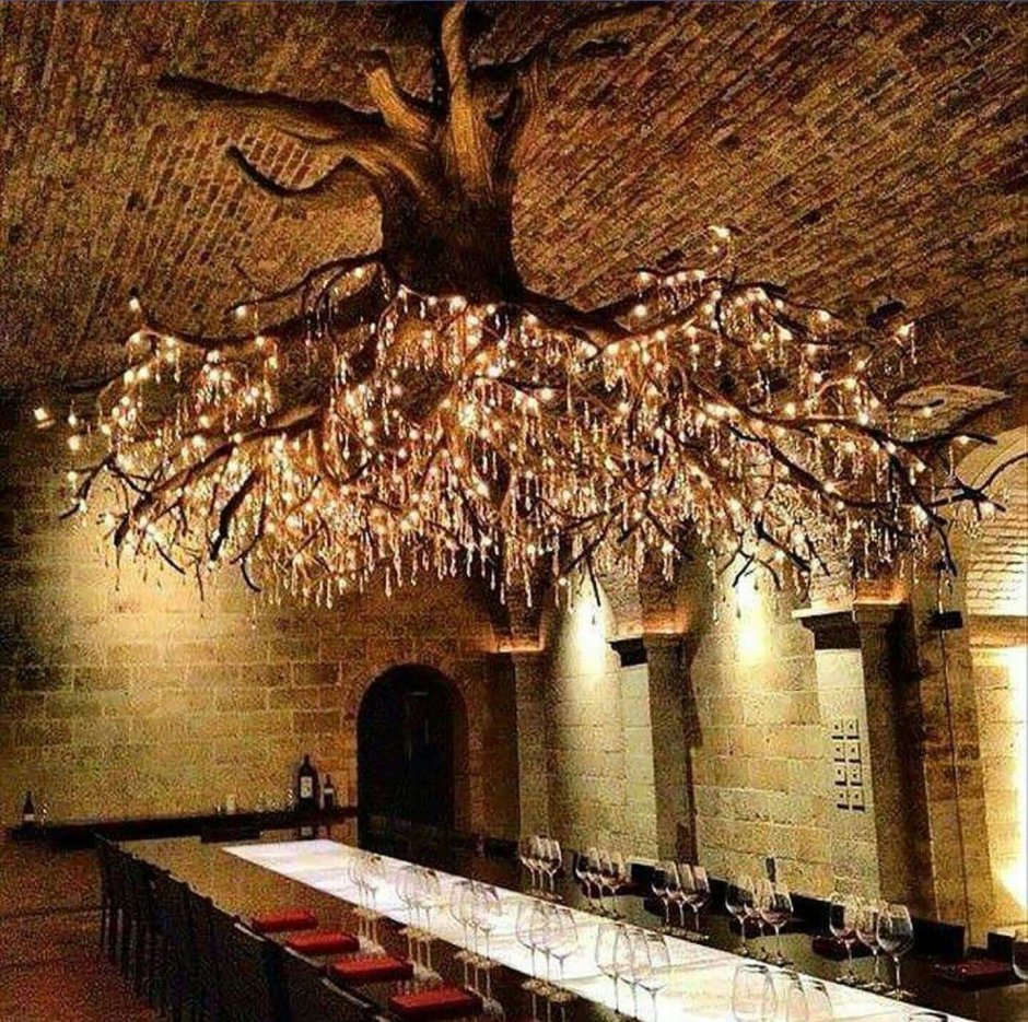 Chandelier Tree дерево