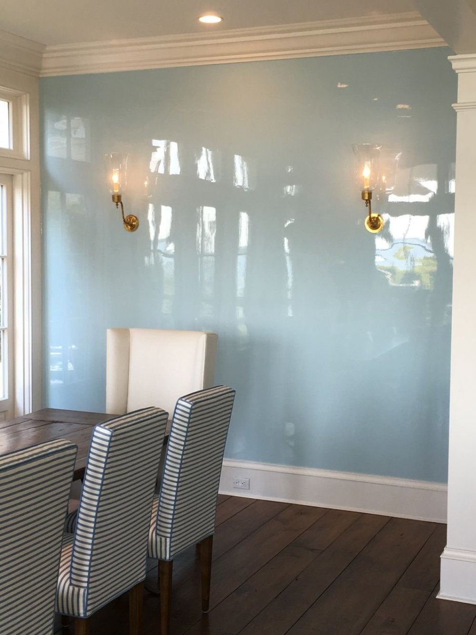 Gloss Paint Wall