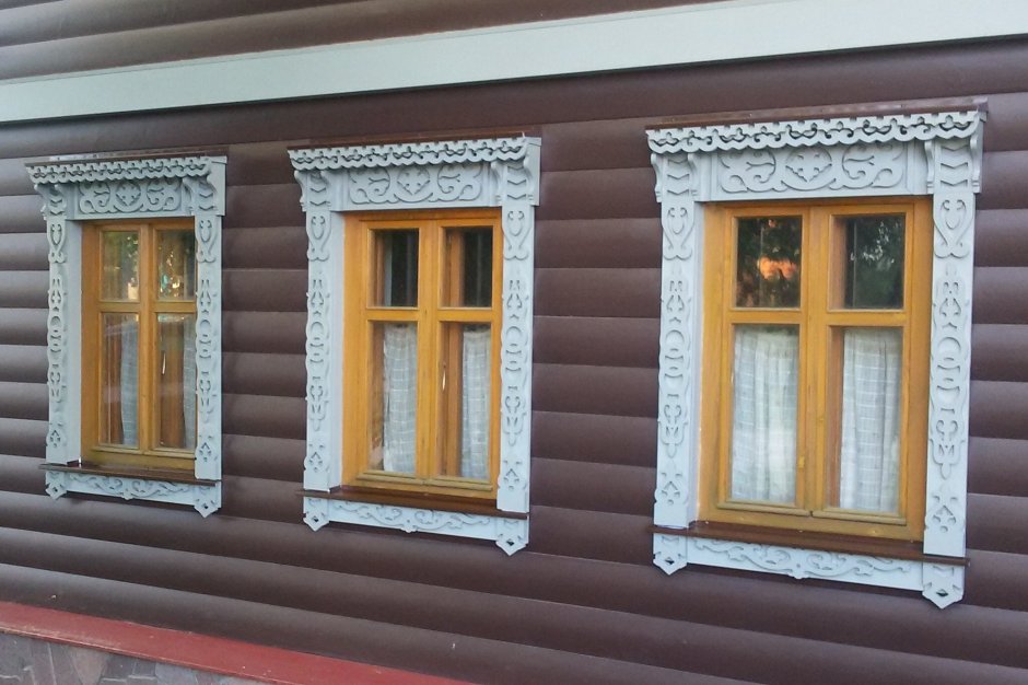 Наличники на окна деревянные