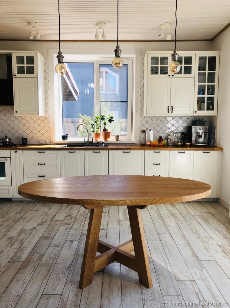Arthur woodworker стол