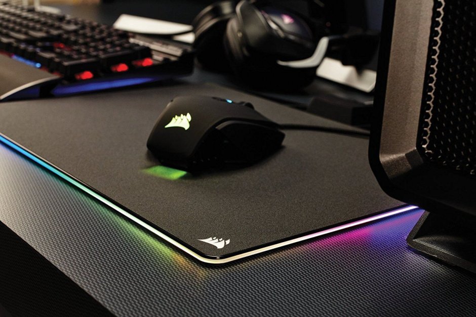 Corsair Gaming mm800 RGB Polaris