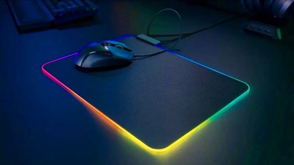Коврик Razer Firefly v2
