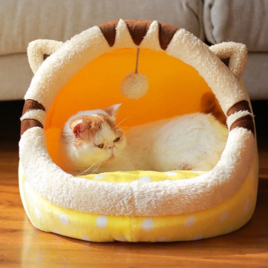 Лежанка для котика