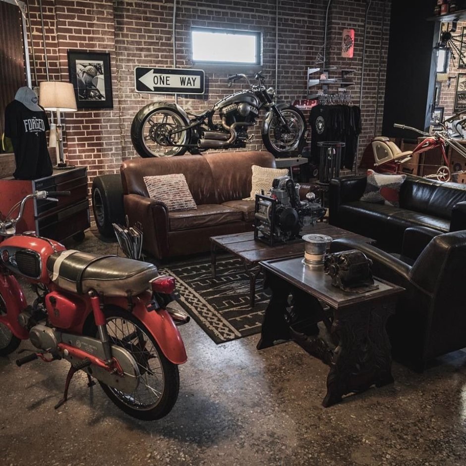 Гараж man Cave