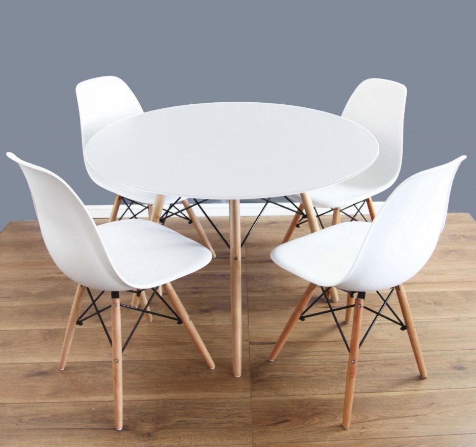 Стол Eames DSW 90 см + стулья Style