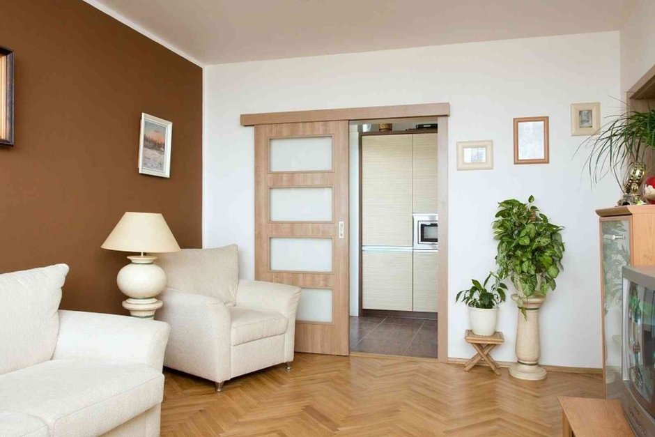 Раздвижные двери в интерьере квартиры