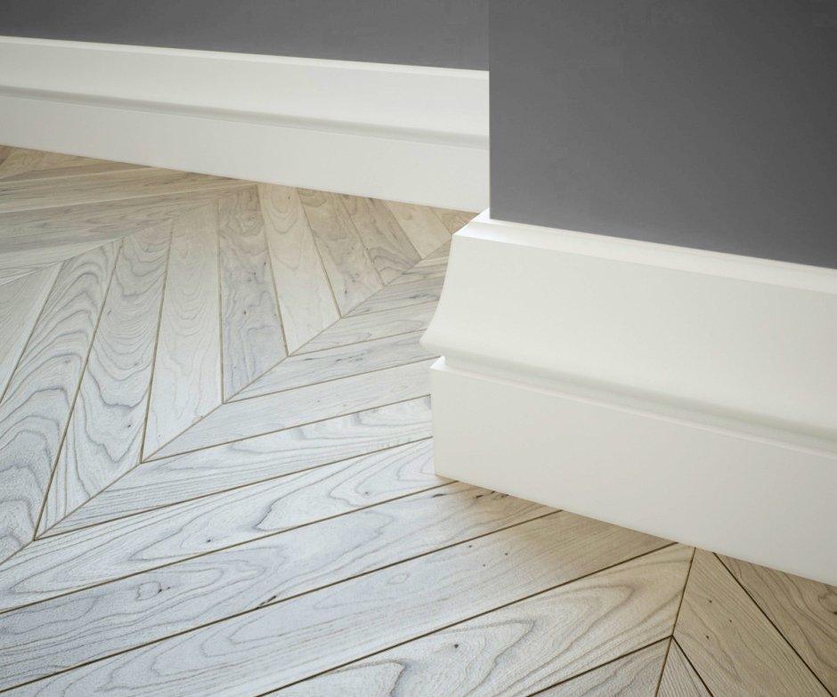 Плинтус Haut Decor