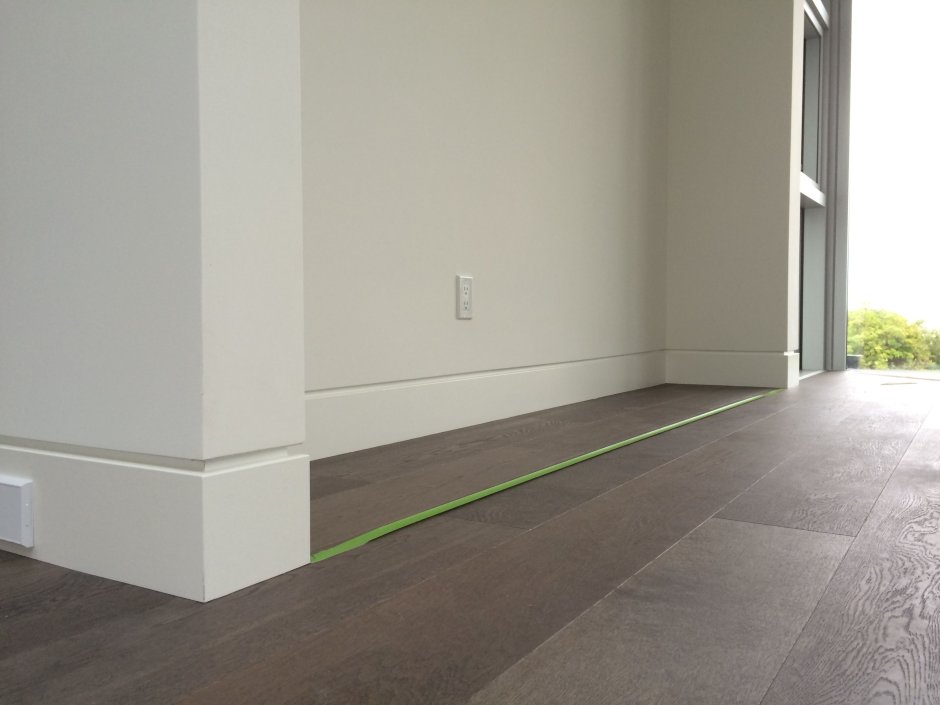Плинтус Elite Baseboard