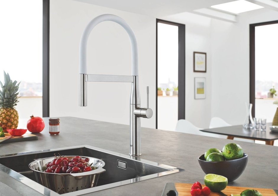Смеситель Grohe Essence New 30294dc0