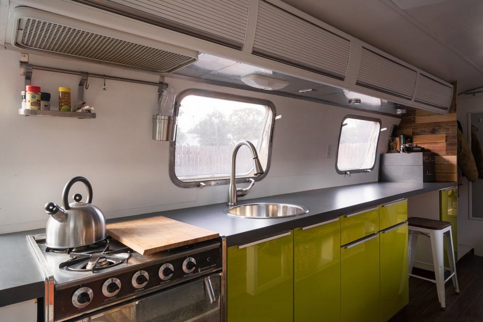 Автодом Airstream