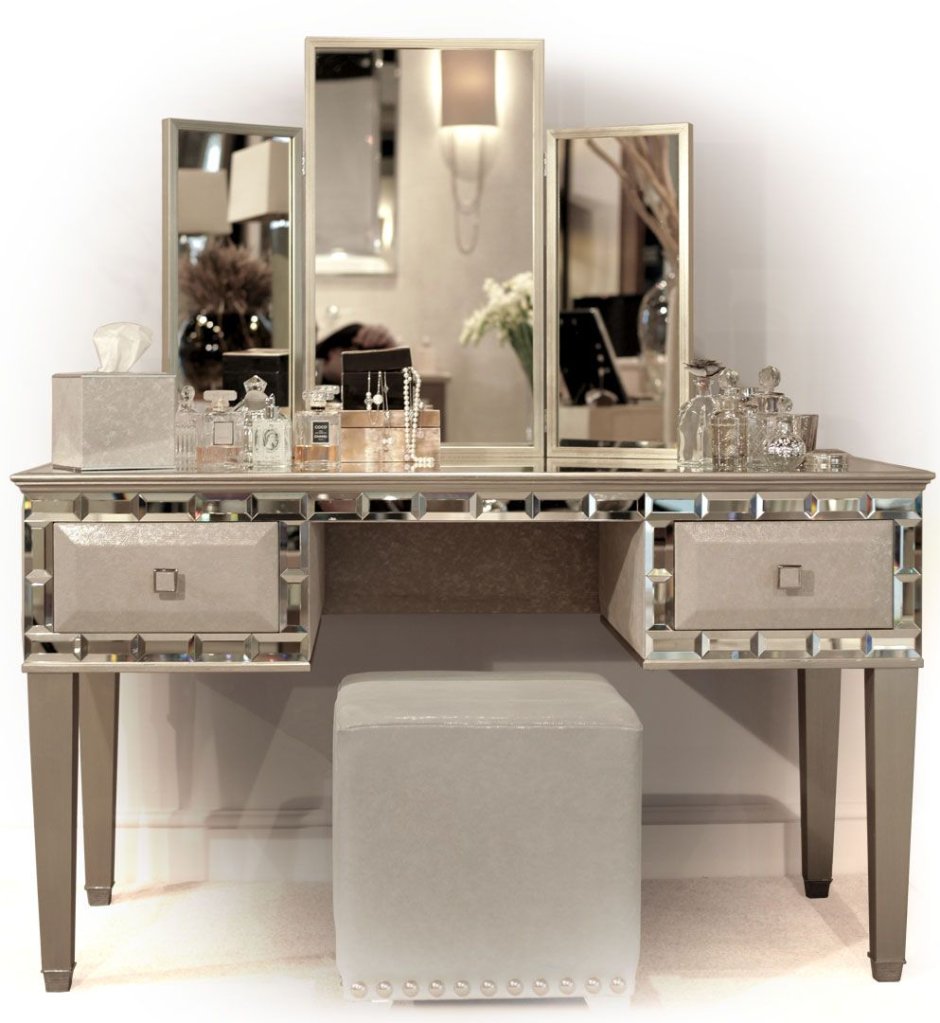 Стол туалетный Metal Vanity Table