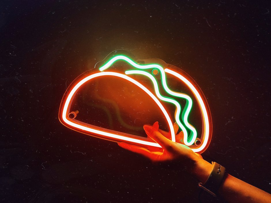 Неоновая вывеска Taco
