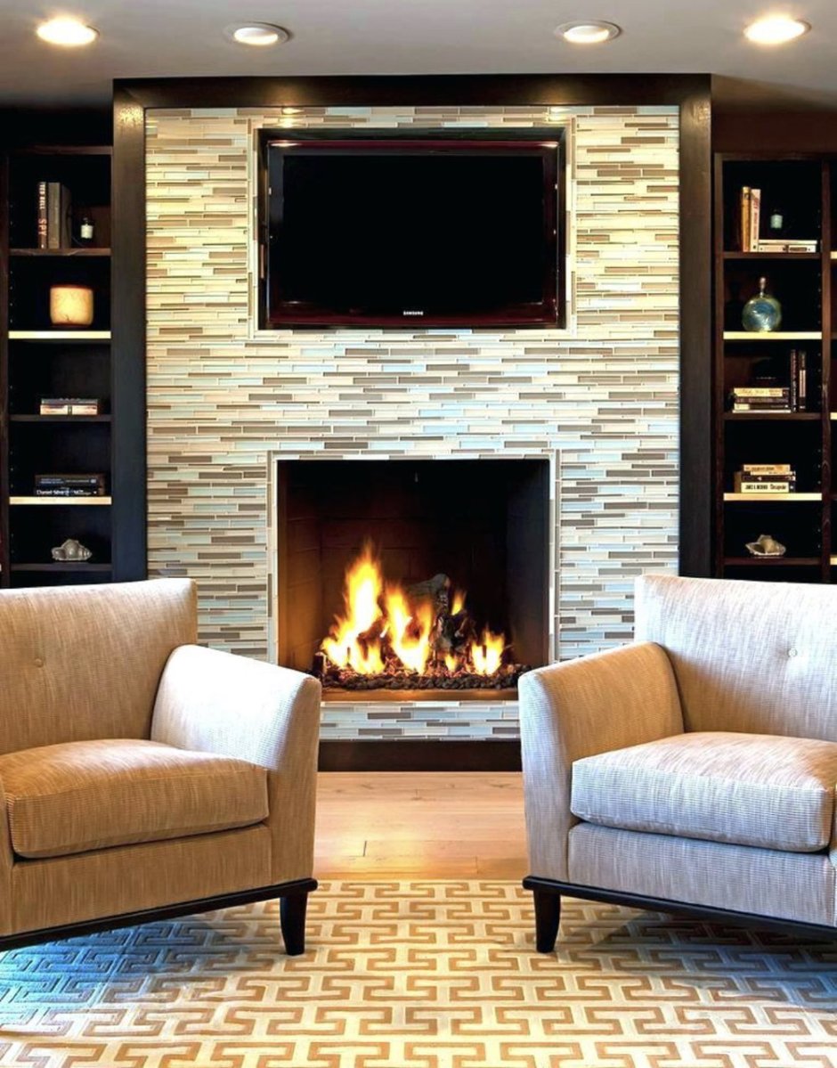 Электрический камин в гостиной