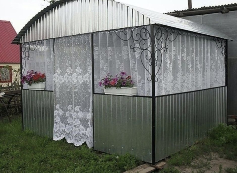 Беседка из металлопрофиля