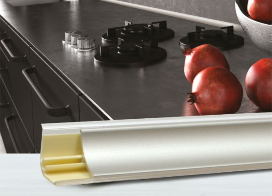 Плинтус Korner lb 15
