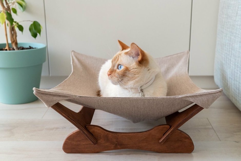 Подвесной лежак-гамак для кошек