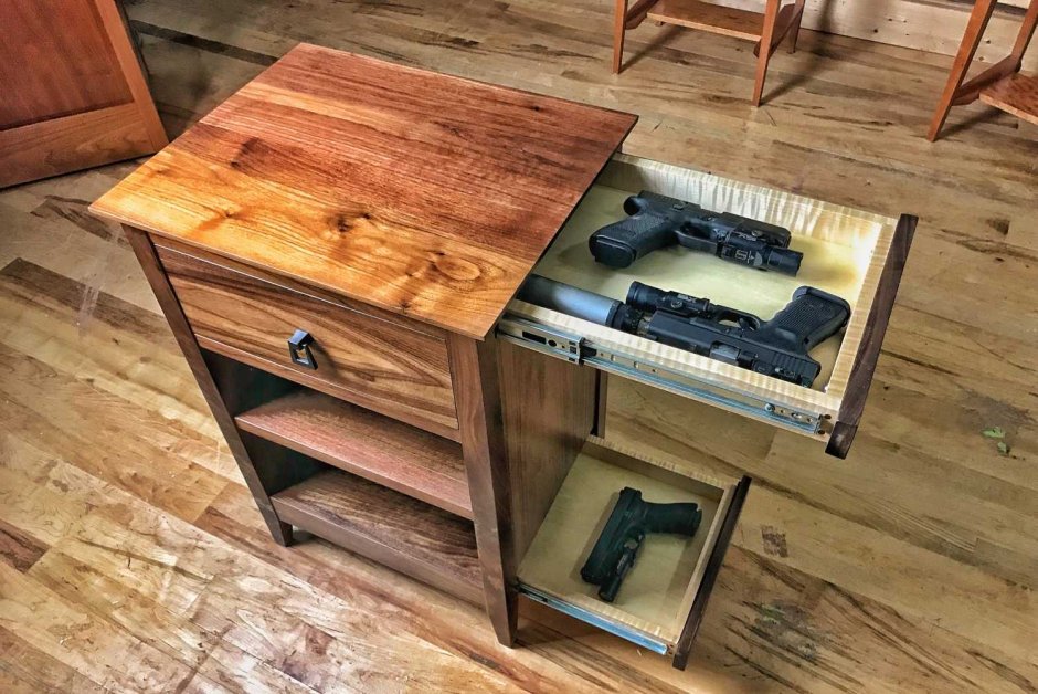 Потайной ящик в мебели