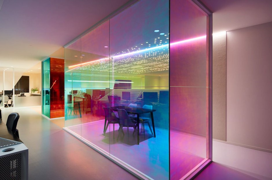 Глянцевая перегородка 3м Dichroic