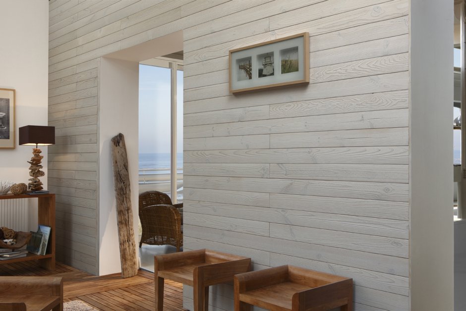 Отделка стен доской