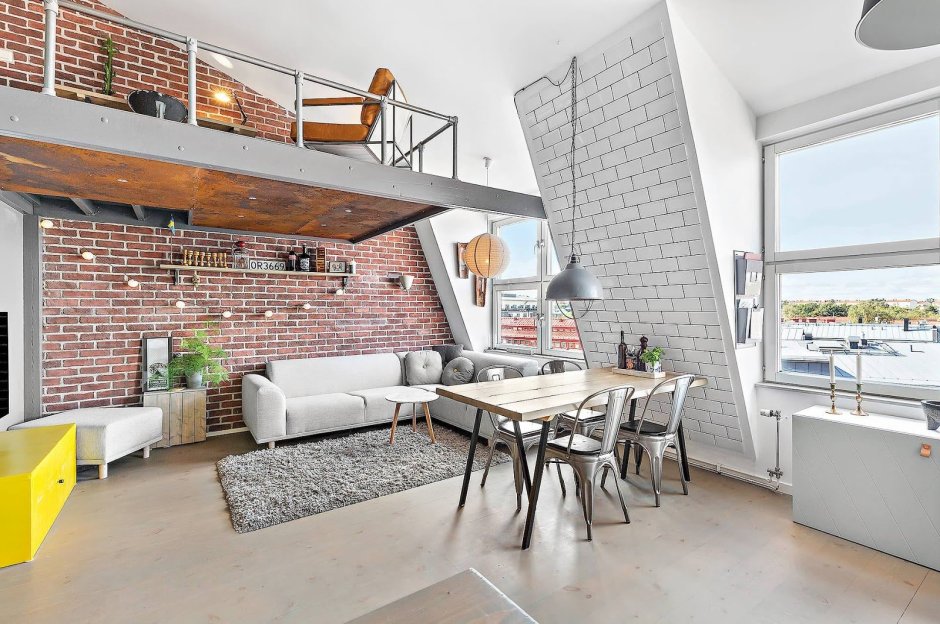 Двухуровневый лофт 60 кв м