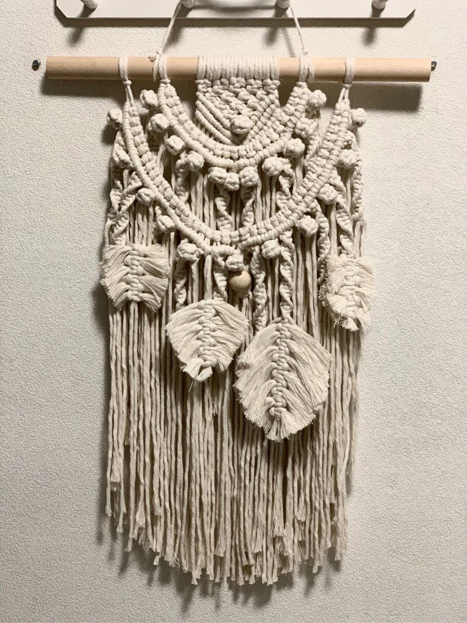 Маленькое панно макраме