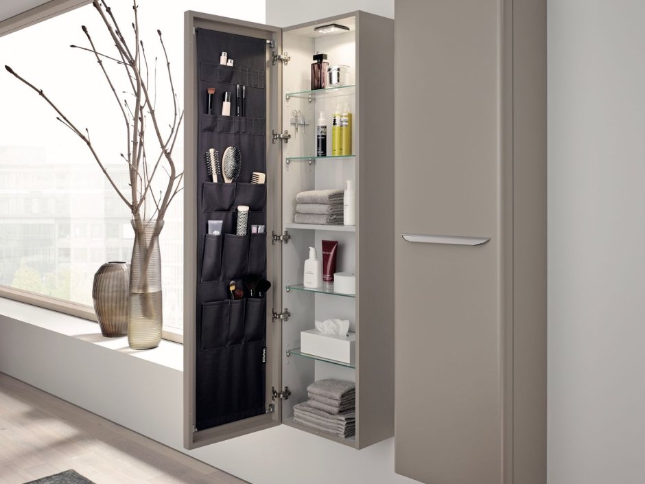 Шкаф-пенал Geberit 824001000