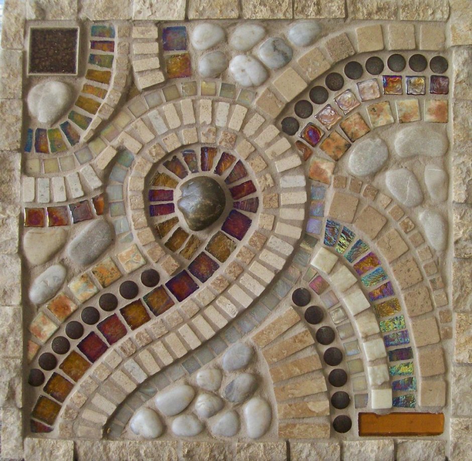 Древняя мозаика из гальки